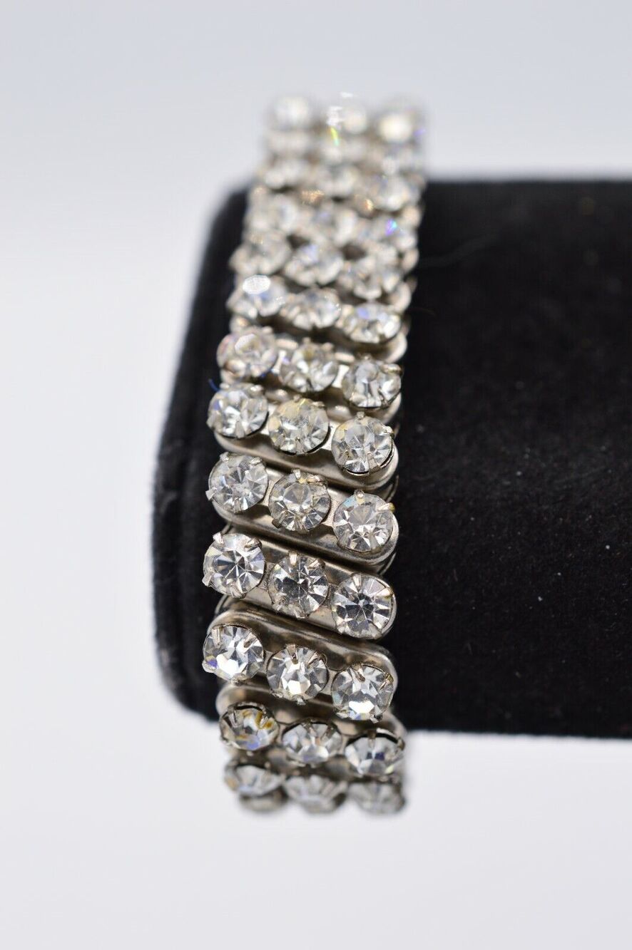 Vintage Made in Japan Signed Stretchy Bangle Bracelet Rhinestone Crystal BinAD